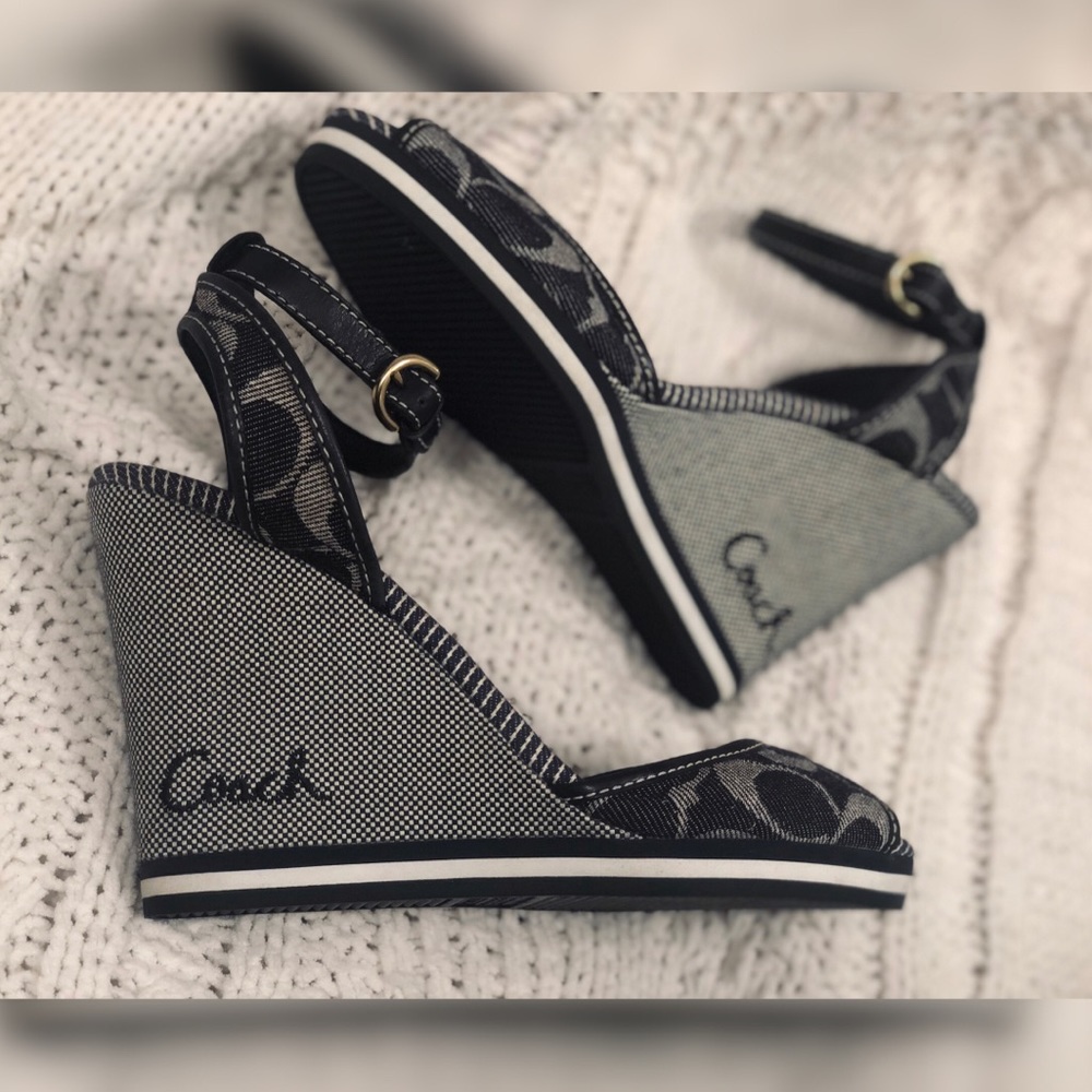 Coach Wedge Sandel Open Toe with Ankle Strap Sz8
